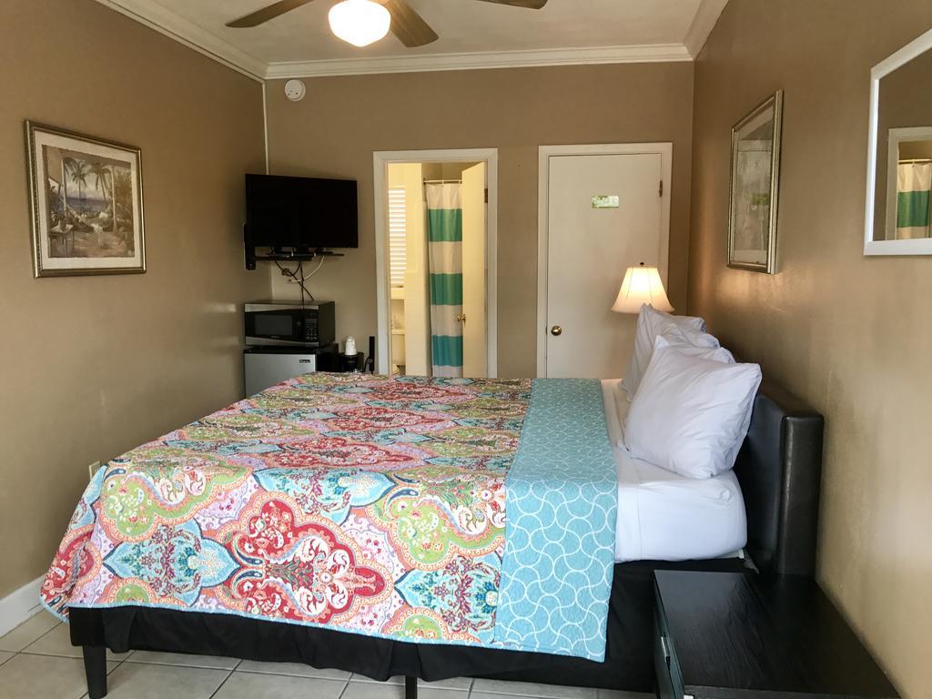 Resort Island Cay At Clearwater